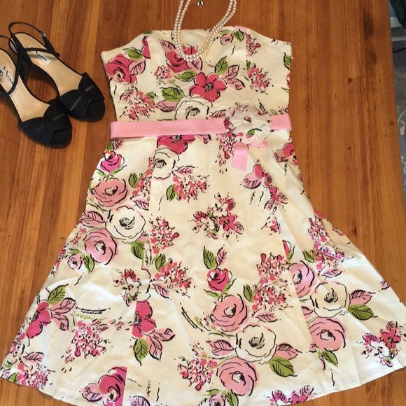 Vintage Ann Taylor Petites Strapless Floral Dress w/Belt - Picture 2 of 9